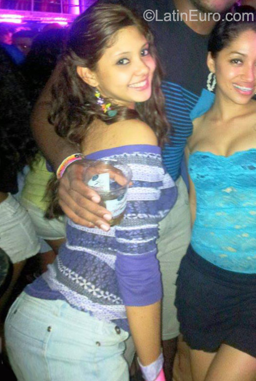 Date this exotic Panama girl Anyie from Panama City PA696