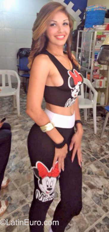Date this exotic Dominican Republic girl Yani from Bonao DO23261
