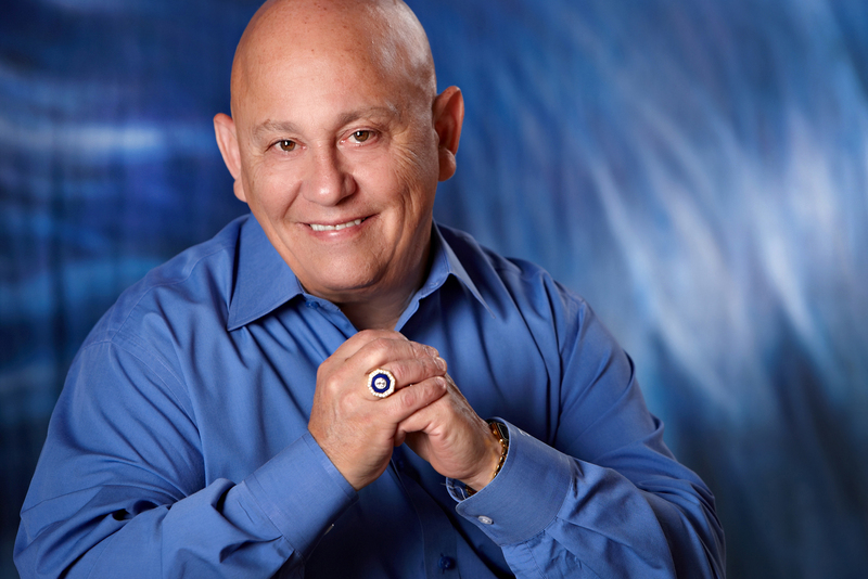 Date this exotic United States man Micheal from Cleveland Ohio US16484