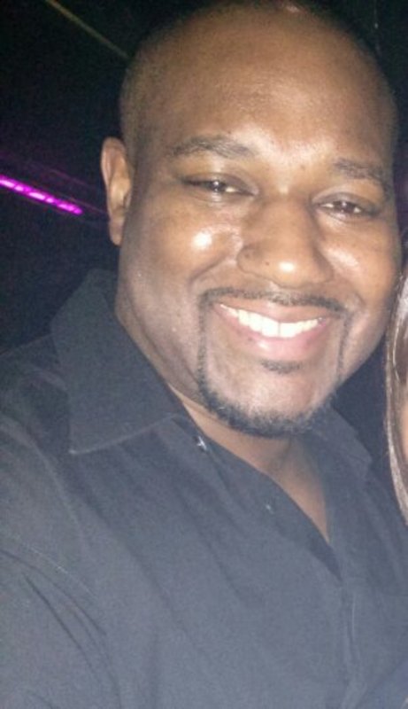 Date this young United States man Raymond from Roosevelt US16493