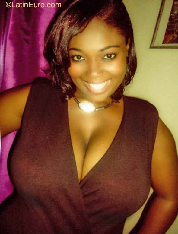 Date this fun Jamaica girl Tracey from Kingston JM2160