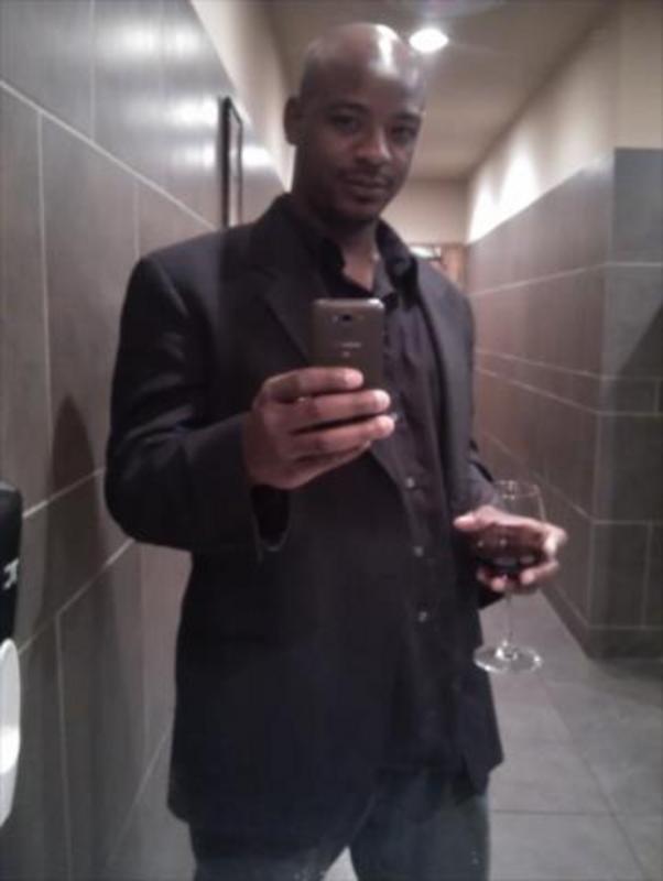 Date this hot Colombia man Mike from Bogota CO18153