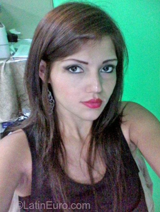 Date this exotic Honduras girl Danae from Tegucigalpa HN1762