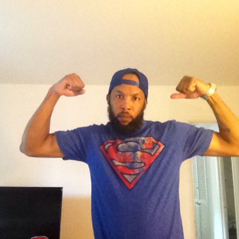 Date this foxy United States man Chcknhawk4real from Philadelphia US16581