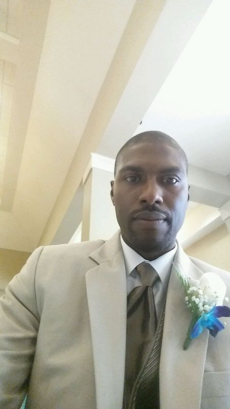 Date this fun United States man Jaleel from Chicago US16625