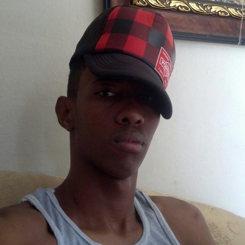 Date this athletic Dominican Republic man Melvin from Santo Domingo DO23725