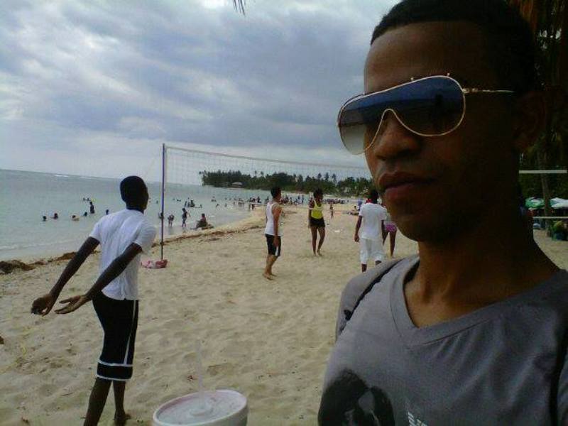 Date this exotic Dominican Republic man Luis from Santo Domingo DO23778