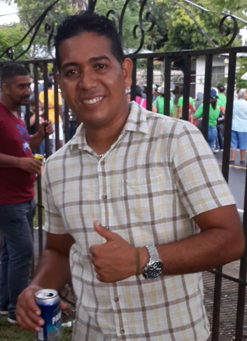 Date this pretty Panama man Bolivar from Panama City PA755