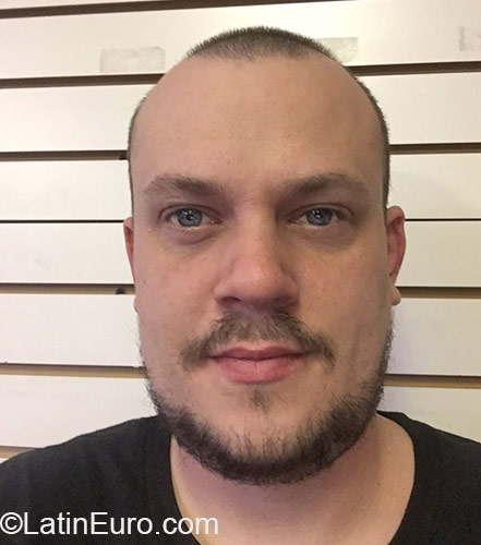 Date this foxy United States man ChumsaeB3 from Auburn US16720