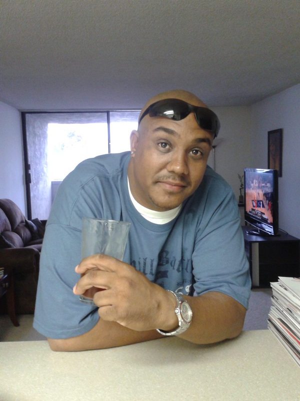 Date this georgeous United States man Tim from Los Angeles US16726