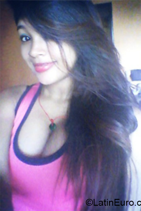 Date this young Panama girl Aida from Panama City PA775