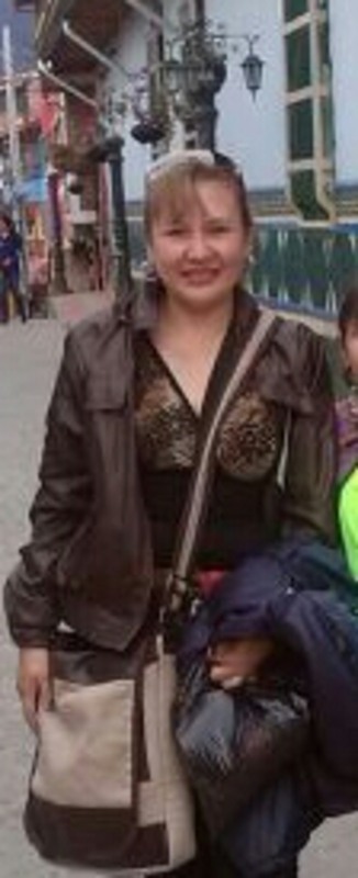 Date this hard body Colombia girl Monica from Manizales US21259