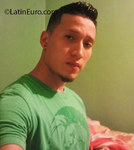 georgeous United States man Alexander from Riverside US16970