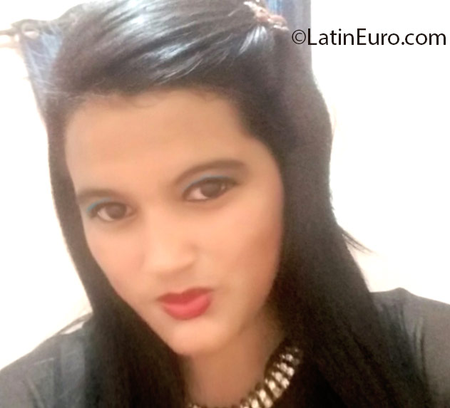 Date this young Honduras girl Evelyn from Tegucigalpa HN2009