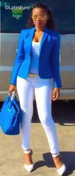 Date this gorgeous Jamaica girl Kariel from Kingston JM2258