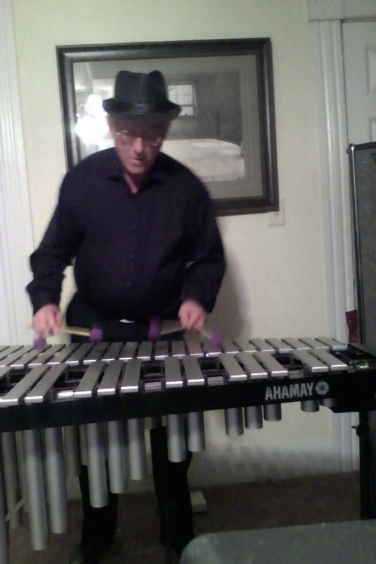 Date this tall United States man GoodVibes from Manchester US17138