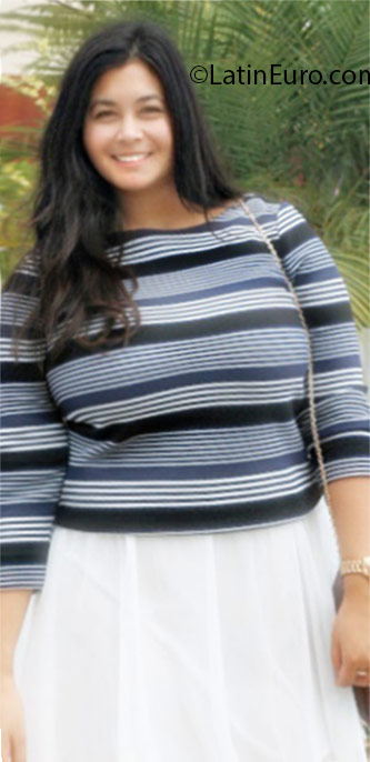 Date this cute Brazil girl Julianne from Recife BR9610
