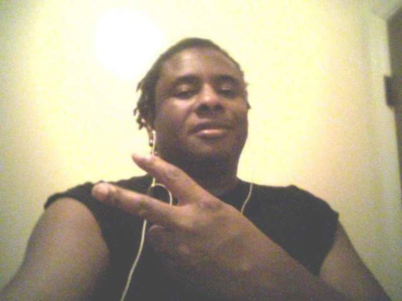 Date this athletic United States man Justin from Atlanta US17151