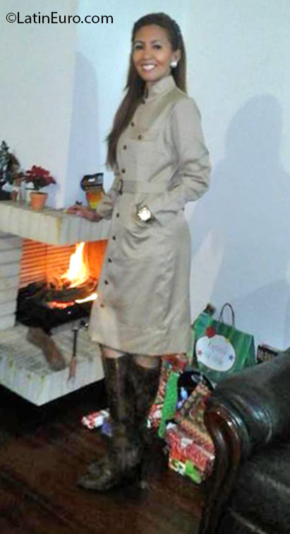 Date this young Venezuela girl Maria from Caracas VE660