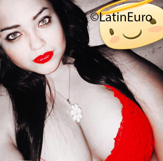 Date this hard body Honduras girl Kitty from San Pedro Sula HN2095