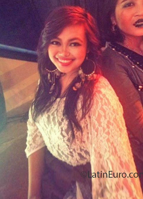 Date this sensual Philippines girl Jodi Allen from Manila PH887