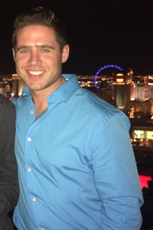 Date this lovely United States man Website452 from Boston US17240