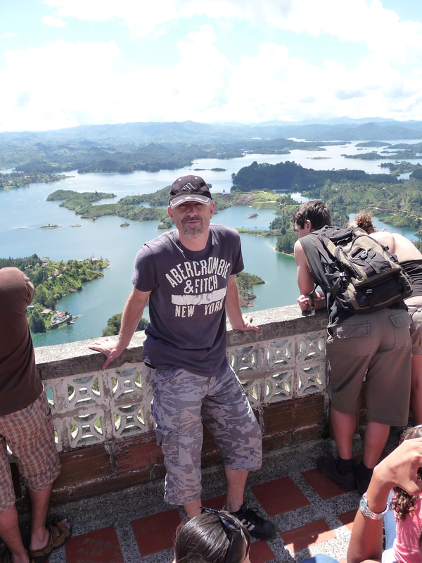 Date this exotic Dominican Republic man Nosvemos from  GB876