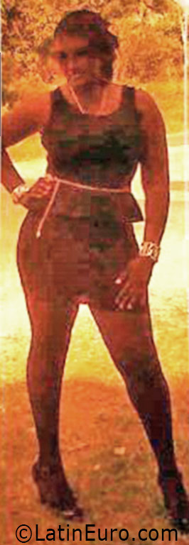 Date this athletic Jamaica girl Tashi from Kingston JM2329