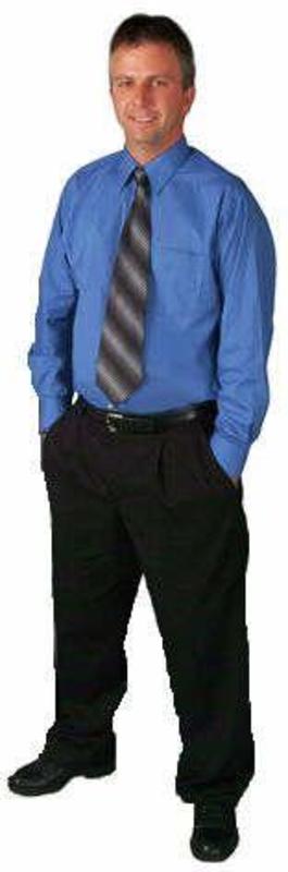 Date this beautiful United States man Tom from Appleton US17464