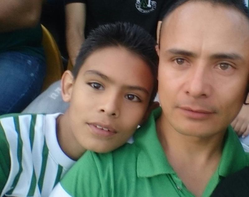 Date this tall Colombia man Alejandro15 from Medellin CO19093