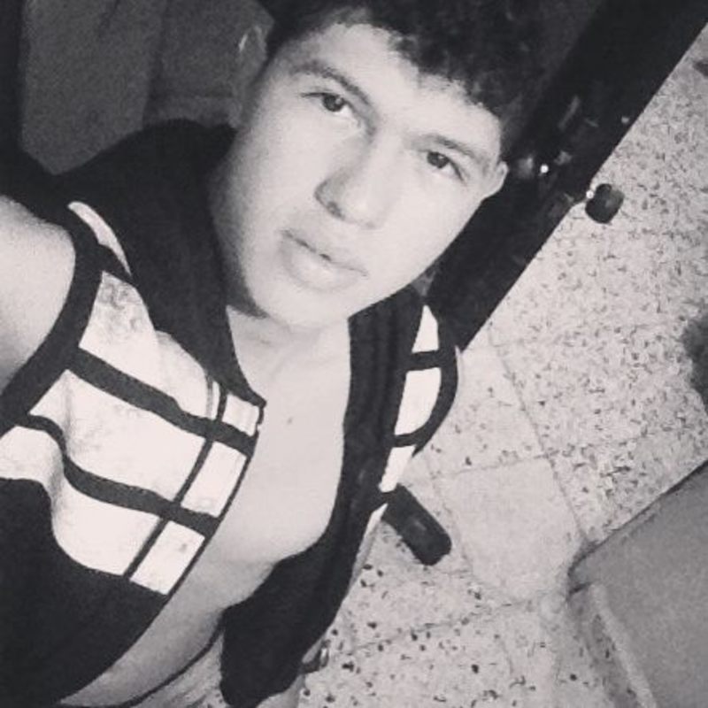 Date this exotic Colombia man Jesus from Barranquilla CO19104