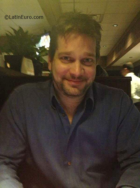 Date this gorgeous United States man Willybobby001 from California US17498