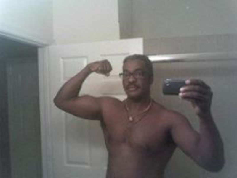 Date this sultry United States man Drafael from Miami US17537