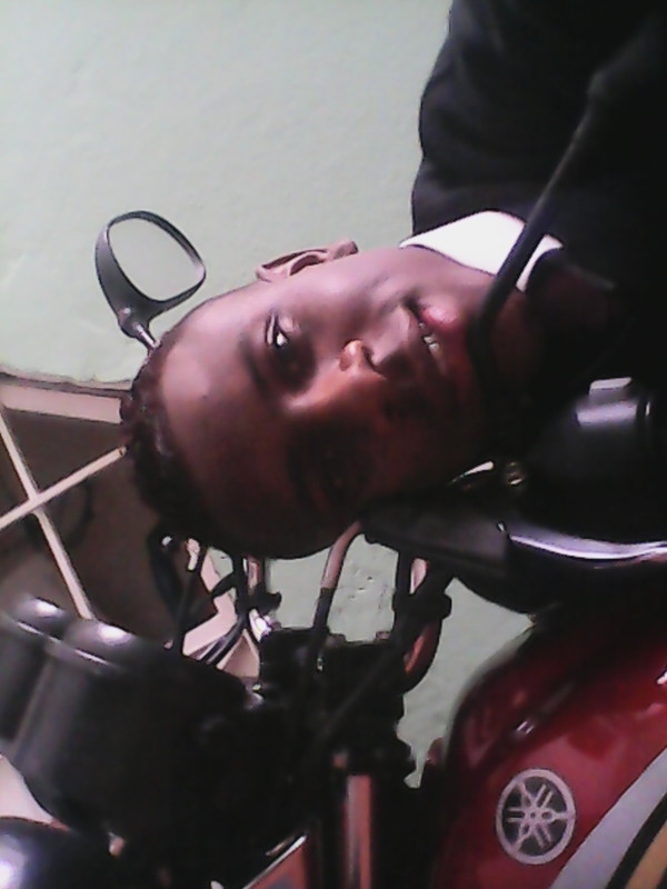 Date this georgeous Colombia man Lex from Bogot&aacute; CO19407