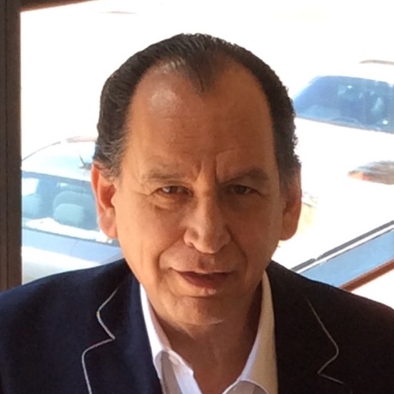 Date this hard body United States man Reynaldo from Trenton US17593