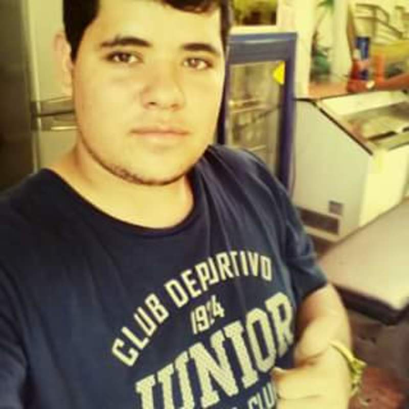 Date this tall Colombia man Miguel from Barranquilla CO19540