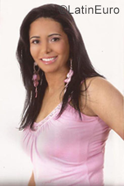 Date this beautiful Brazil girl Paula from Sao Paulo BR9785