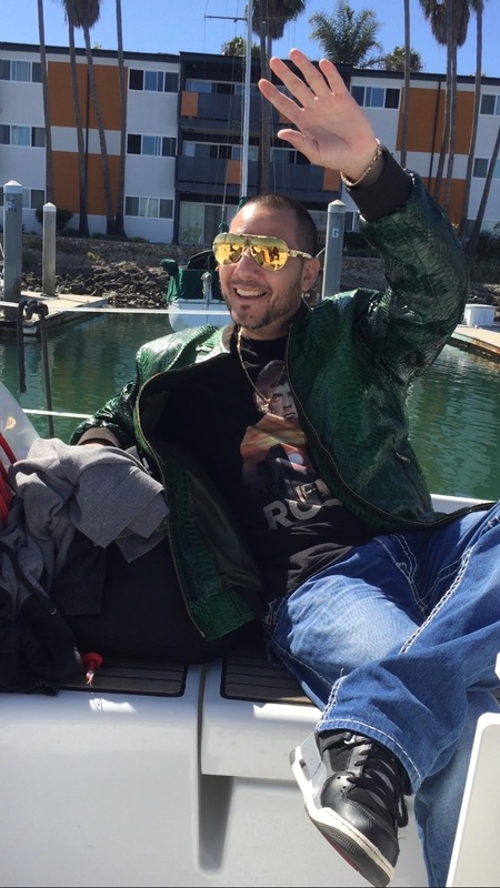 Date this lovely United States man Crucifix from Oxnard US17693