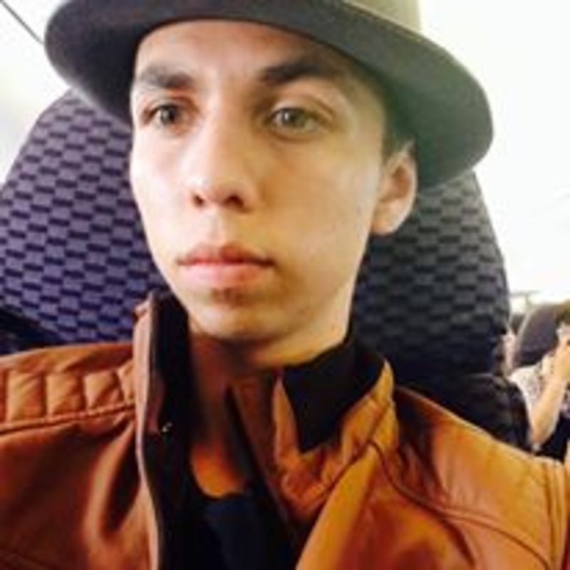 Date this pretty Colombia man Juan camilo from Manizales CO19825