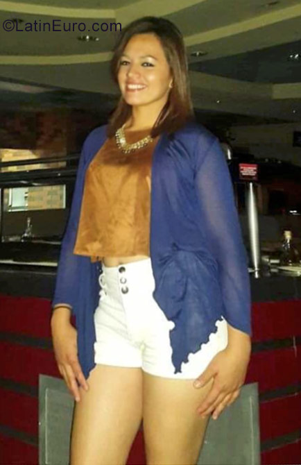Date this georgeous Honduras girl Malena from San Pedro Sula HN2306