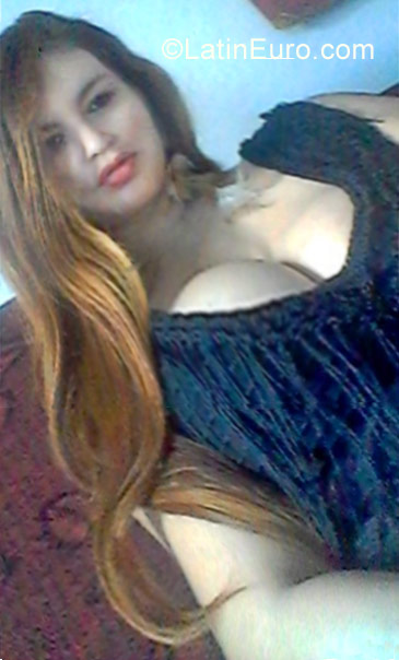 Date this stunning Brazil girl Shirley from Itajuba BR9877