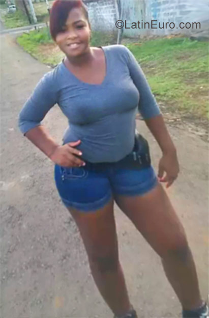 Date this young Panama girl Marieles from Panama City PA1053