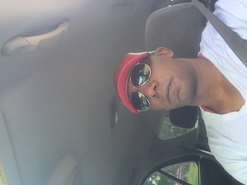 Date this tall United States man Adolpho from Chesterfield US17838