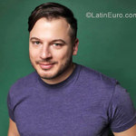 athletic United States man Robert from Los Angeles US18001