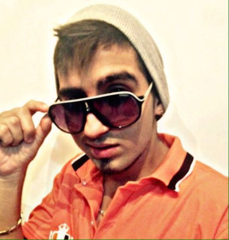 Date this sultry Colombia man Cristian from Medellin CO20996