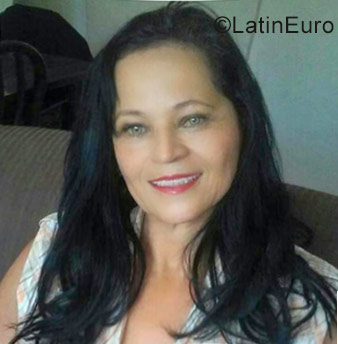 Date this stunning United States girl Jasmin from Chicago US18062