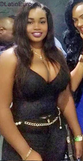 Date this exotic Jamaica girl Krissy from Kingston JM2715