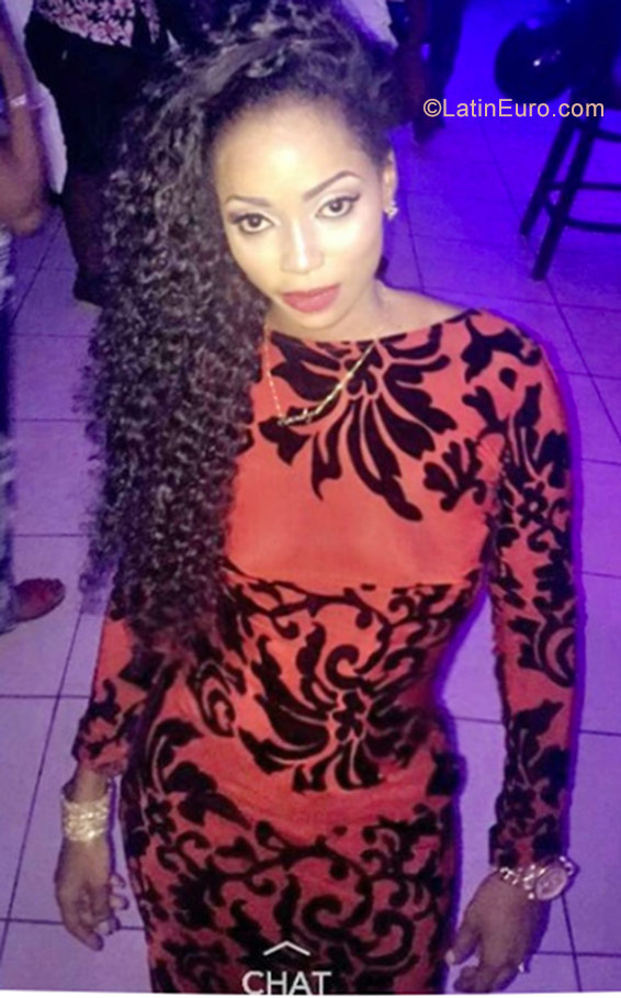 Date this nice looking Jamaica girl Sandy from Kingston JM2434