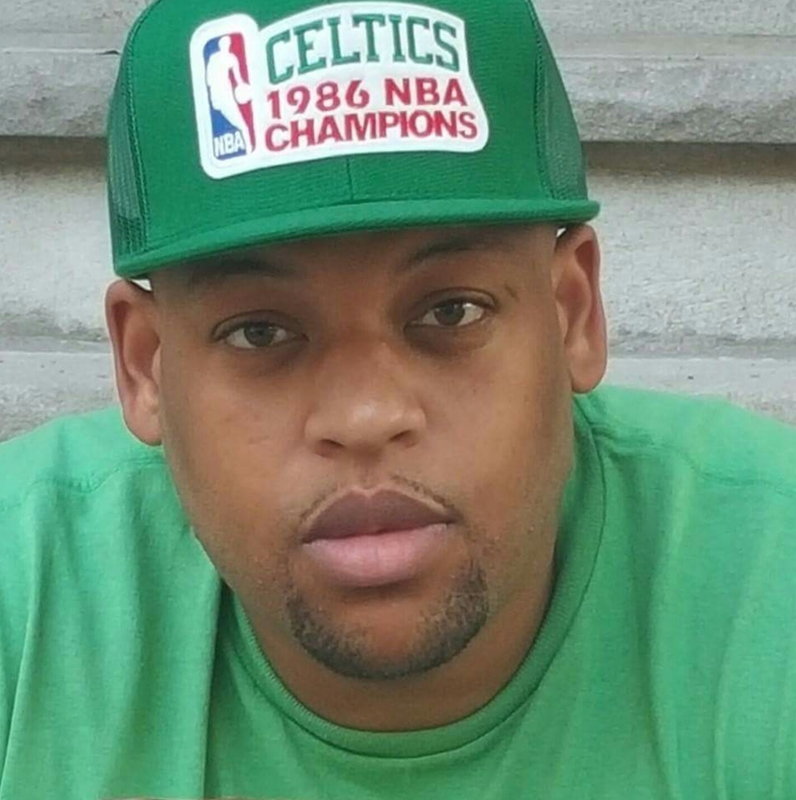 Date this passionate United States man Jarrell from Boston US18124