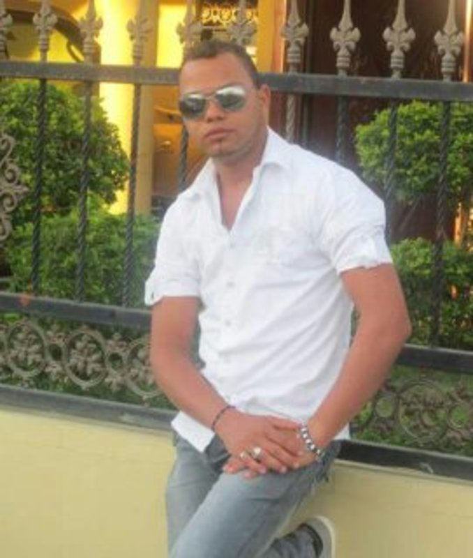 Date this tall Dominican Republic man William from San Francisco De Macoris DO28923